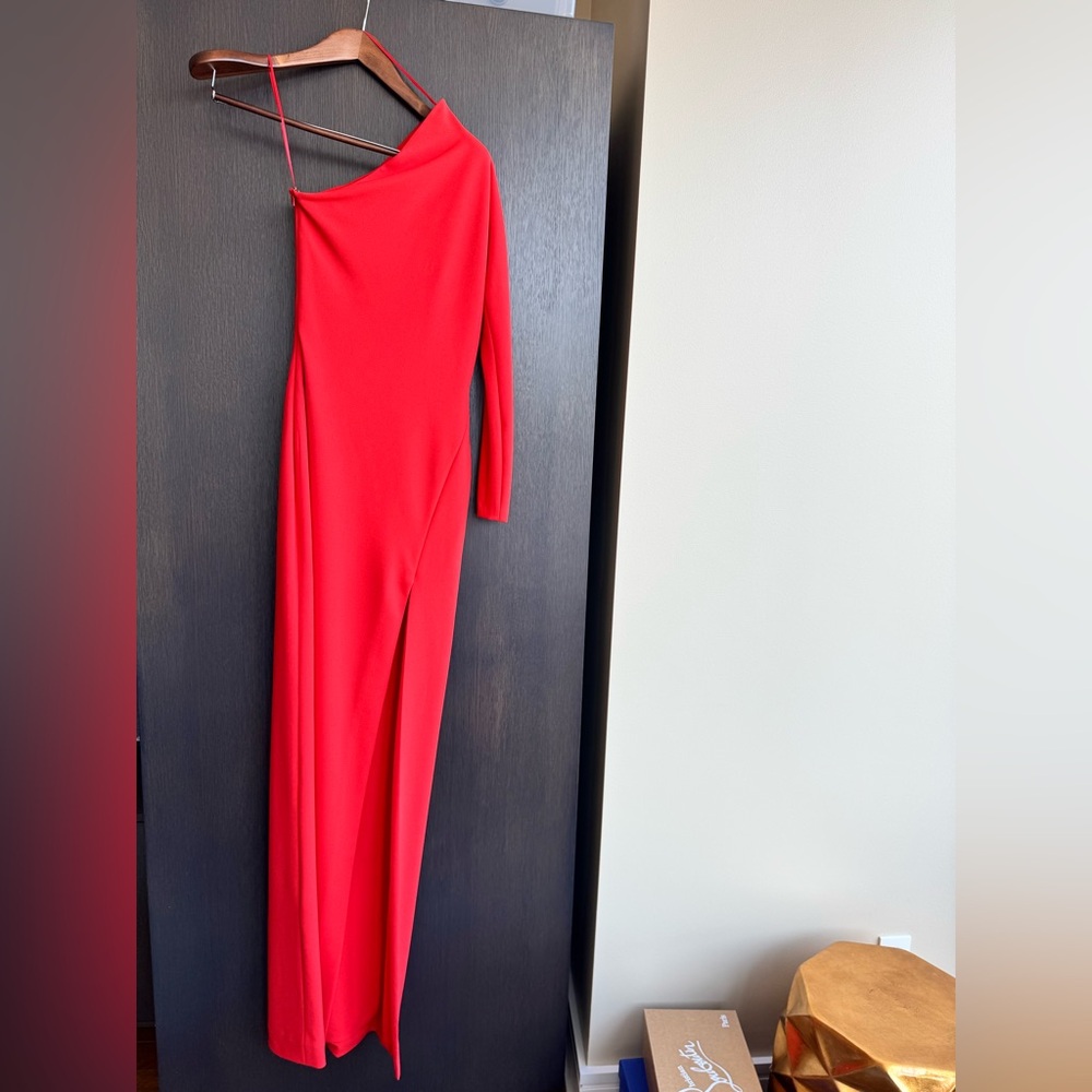 Solace London Nadia Red One-Shoulder Maxi Dress. Made in UK, size 2. Worn once - Picture 15 of 16